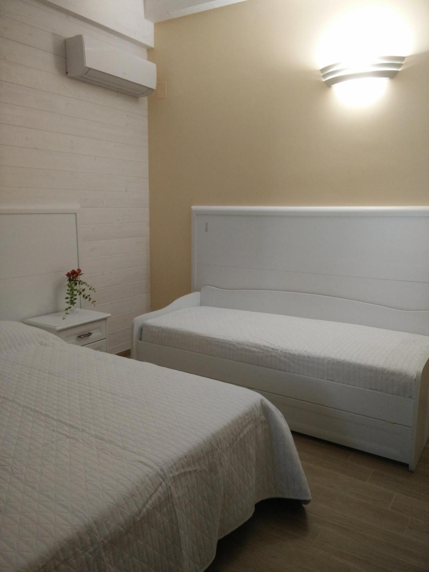 Le Camelie Bed & Breakfast Marina di Ginosa Phòng bức ảnh