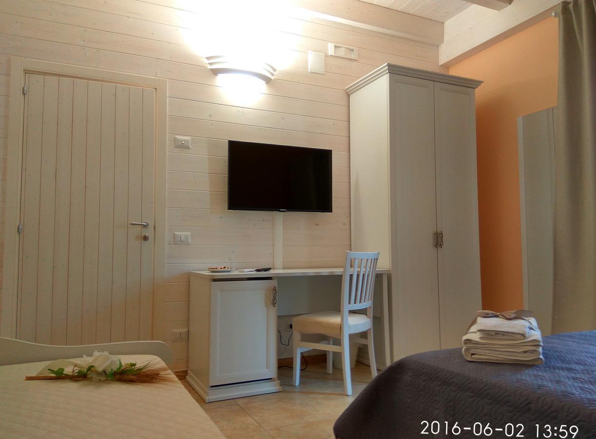 Le Camelie Bed & Breakfast Marina di Ginosa Ngoại thất bức ảnh