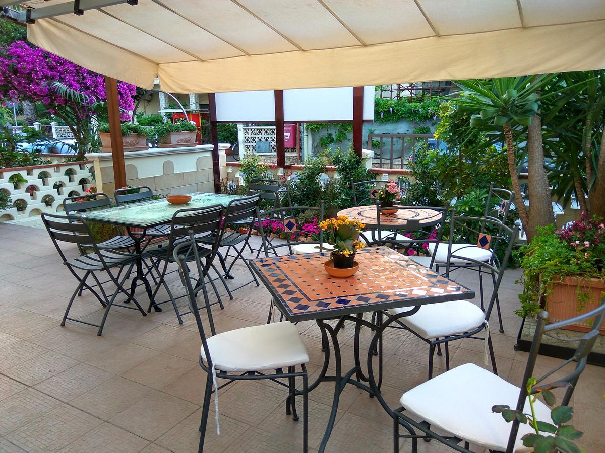 Le Camelie Bed & Breakfast Marina di Ginosa Ngoại thất bức ảnh