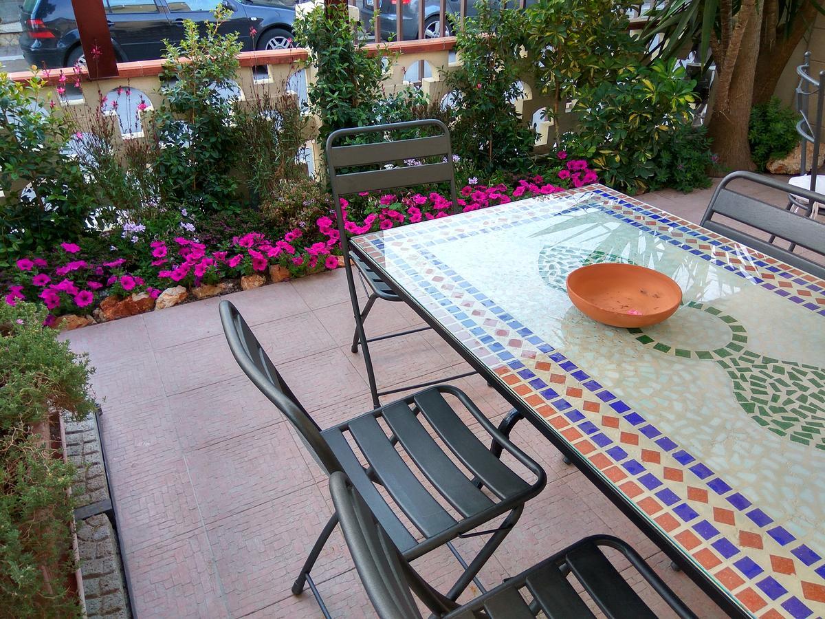 Le Camelie Bed & Breakfast Marina di Ginosa Ngoại thất bức ảnh