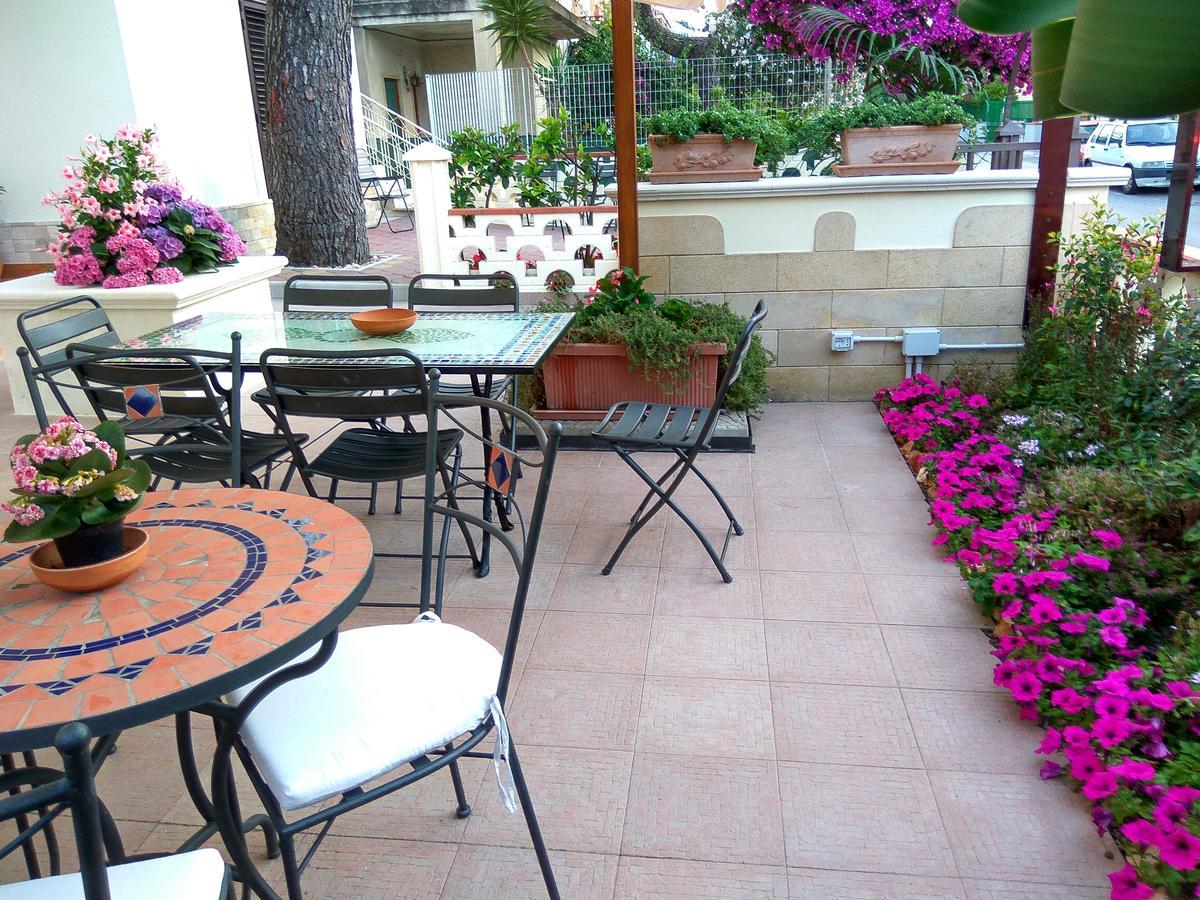 Le Camelie Bed & Breakfast Marina di Ginosa Ngoại thất bức ảnh
