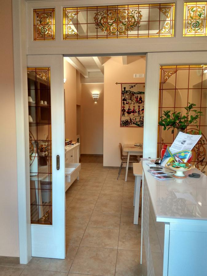 Le Camelie Bed & Breakfast Marina di Ginosa Ngoại thất bức ảnh